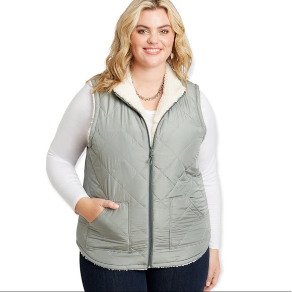 XS Reversible Sherpa Sage Green Zip Up Vest - Picture 3 of 17